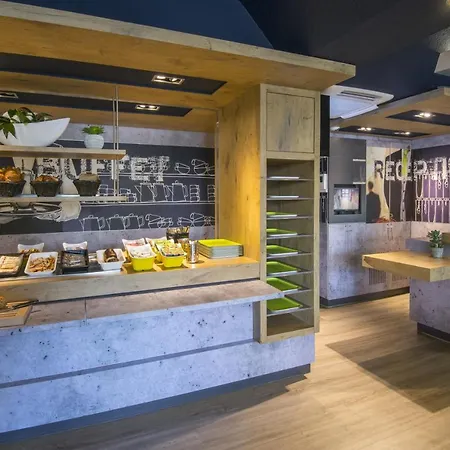 Hotel Ibis Budget Antibes Sophia Antipolis