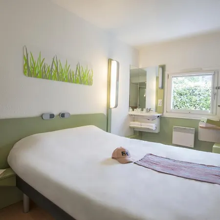 Ibis Budget Antibes Sophia Antipolis Hotel 2*