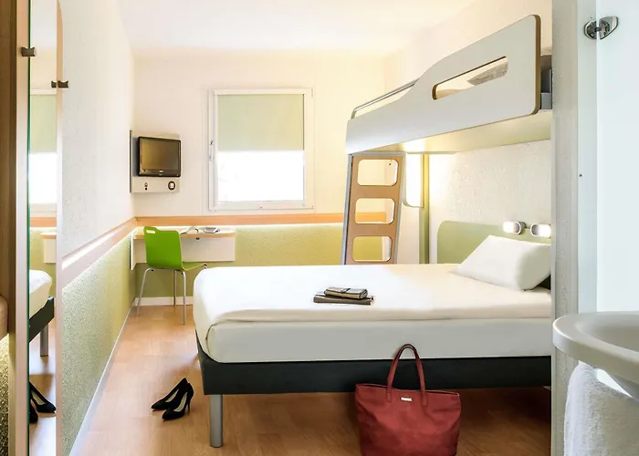 Ibis Budget Antibes Sophia Antipolis 2*