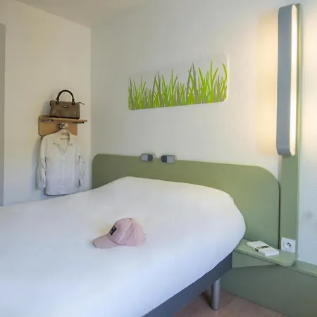 Ibis Budget Antibes Sophia Antipolis 2*