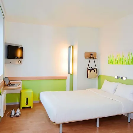 Ibis Budget Antibes Sophia Antipolis 2*